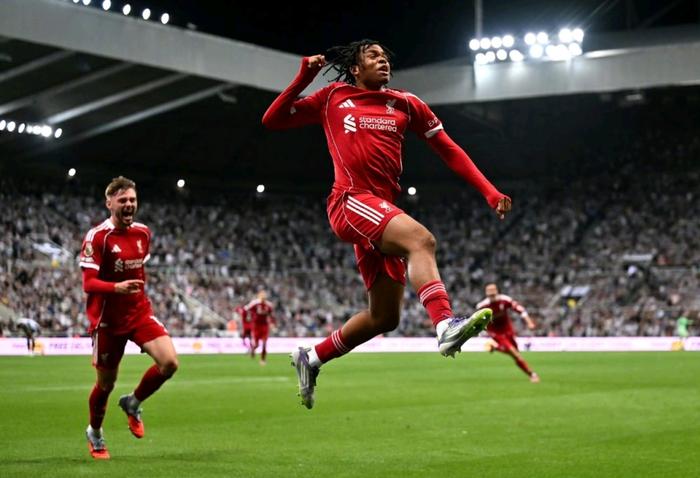 华体会登录-利物浦绝杀皇马,格列兹曼扑点救主世界杯  第2张 华体会登录-利物浦绝杀皇马,格列兹曼扑点救主世界杯  第2张