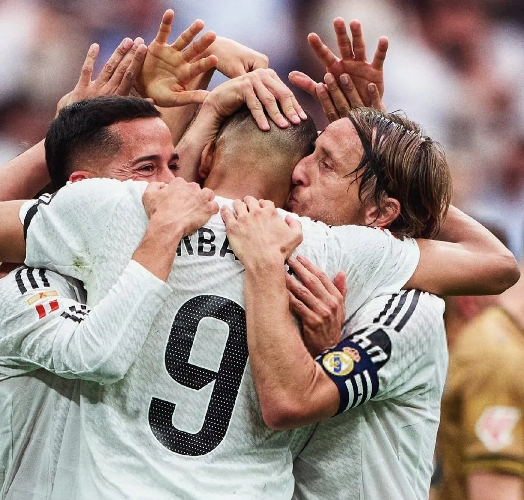 华体会app-多特蒙德险胜皇马,莫德里奇乌龙送礼西甲  第1张 华体会app-多特蒙德险胜皇马,莫德里奇乌龙送礼西甲  第1张