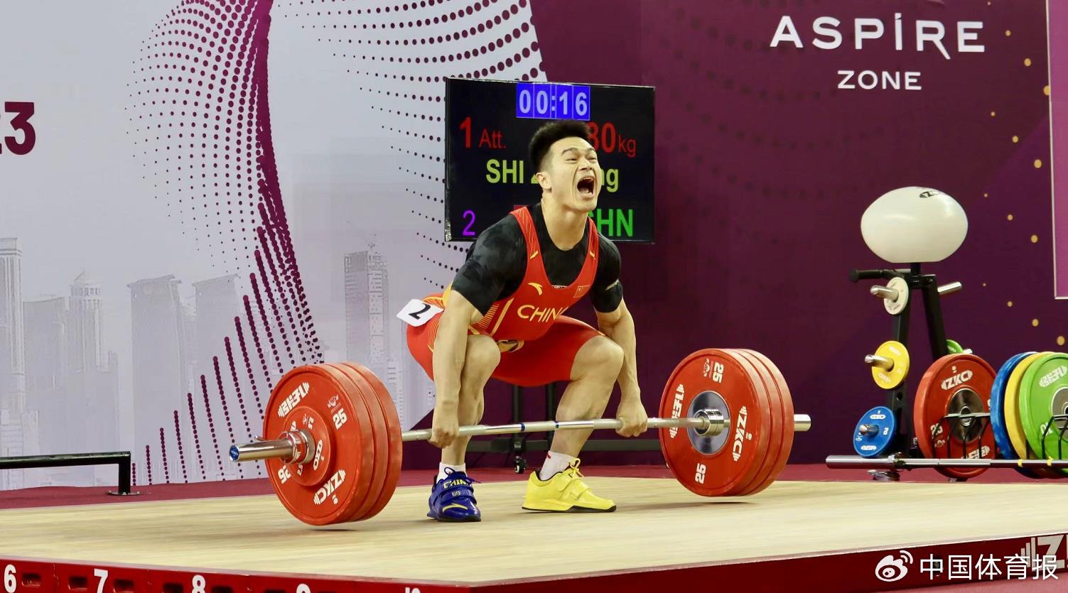 华体会登录-拉脱维亚举重选手喜获银牌,激动领奖的简单介绍  第1张 华体会登录-拉脱维亚举重选手喜获银牌,激动领奖的简单介绍  第1张