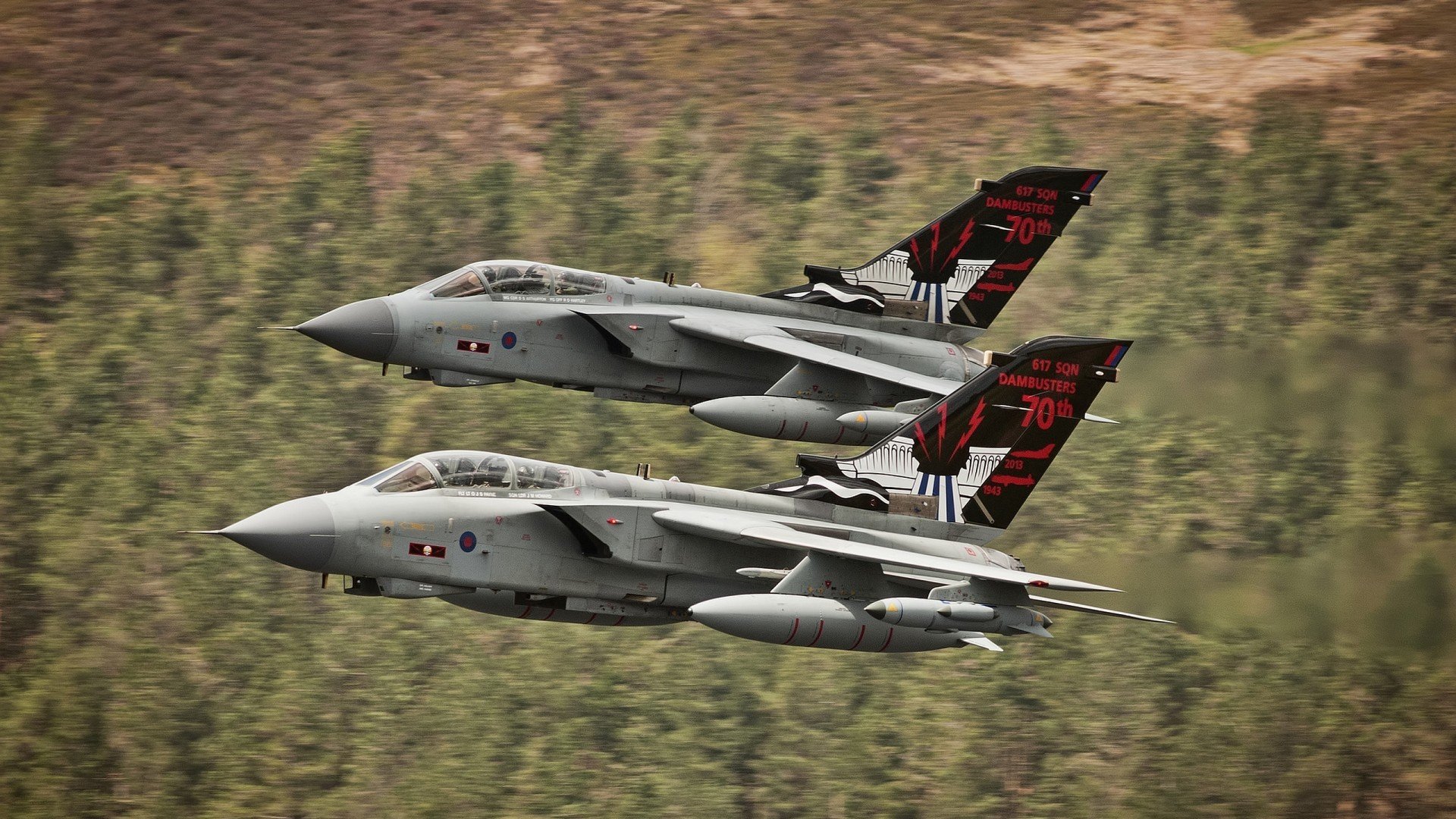 华体会网址-绿茵场外的欧冠决赛，乌克兰如何在中欧赛场上碾压波兰？  第1张